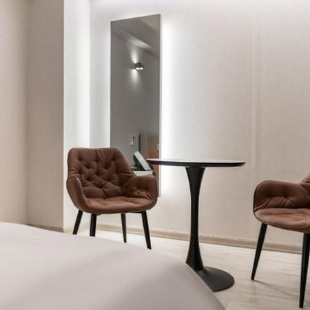 Ballantine Business Hotel Gwangju Metropolitan City Bagian luar foto
